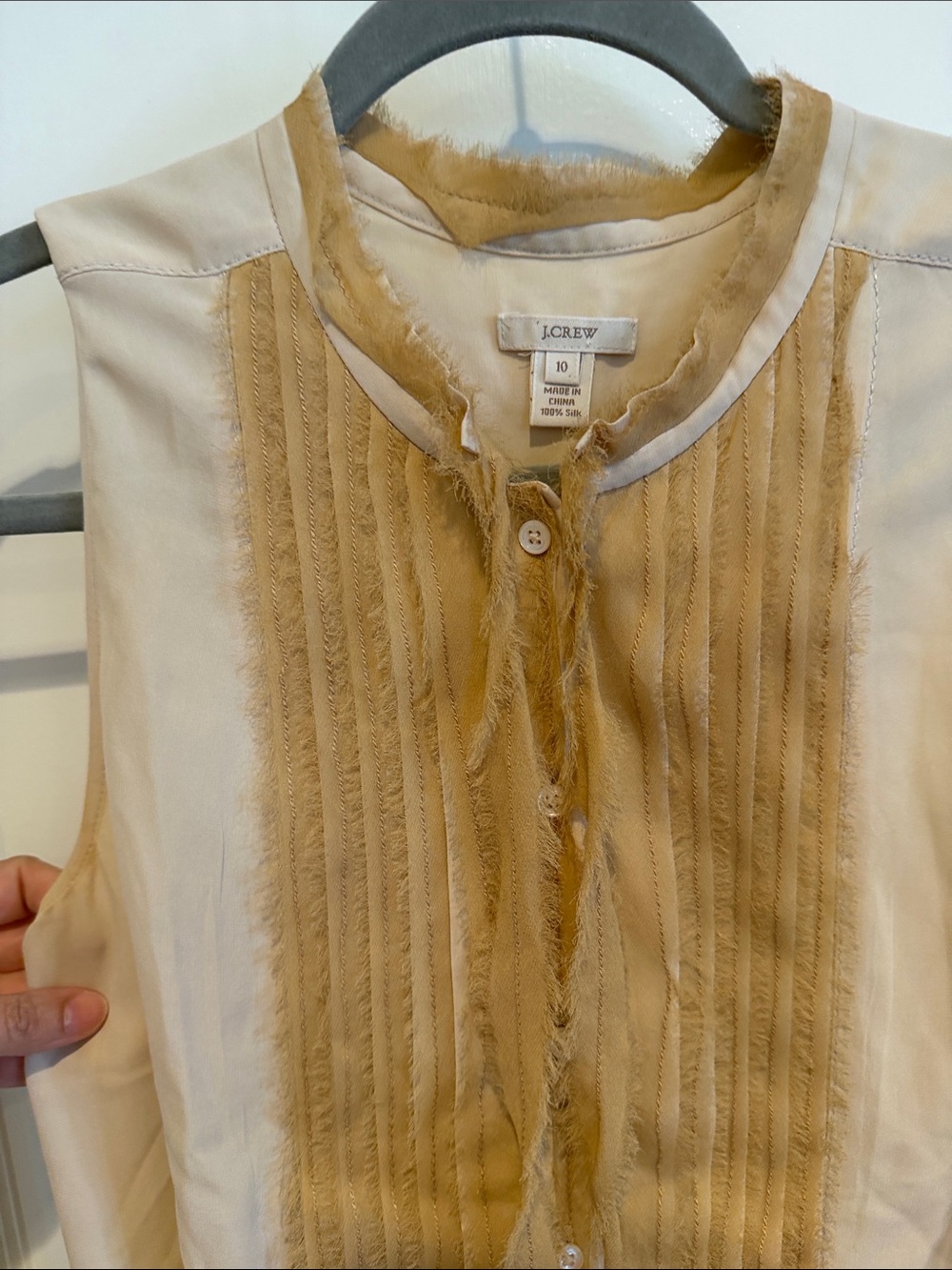 J. Crew Beige and tan 100% Silk Sleeveless Blouse with Pintuck Detail - Picture 5 of 8